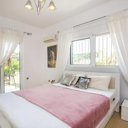 Case de vacanță Thellis House Faliraki *